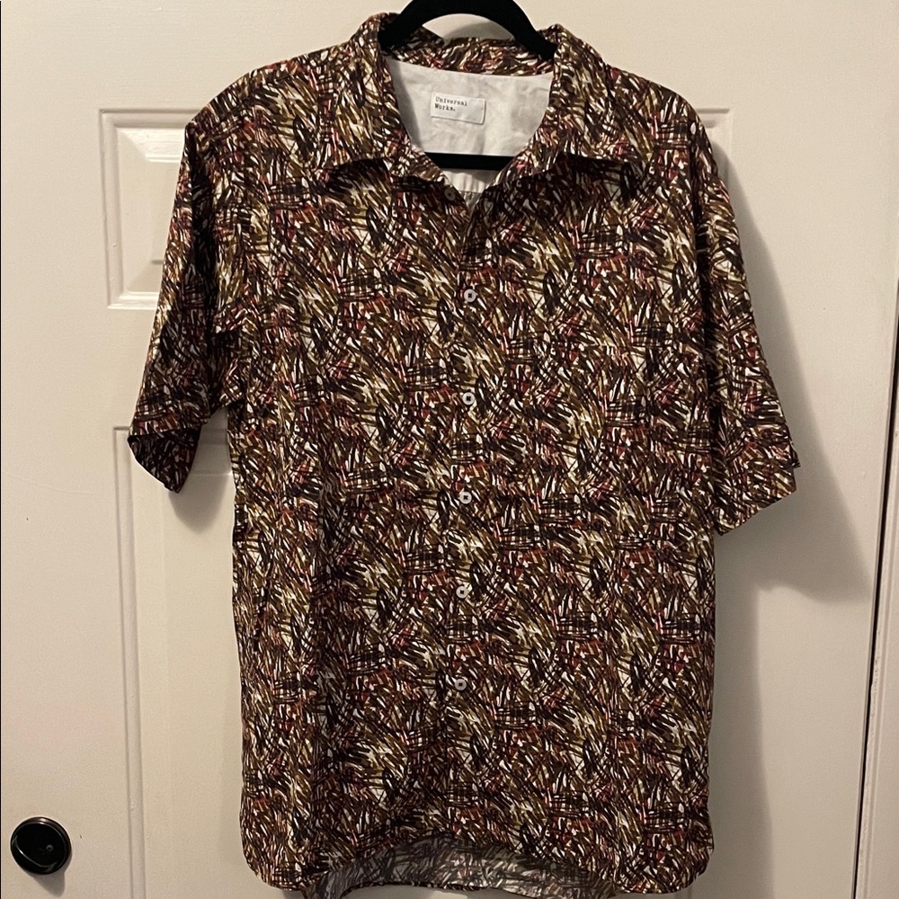 Universal Men's Abstract Brown and Red Shirt​​